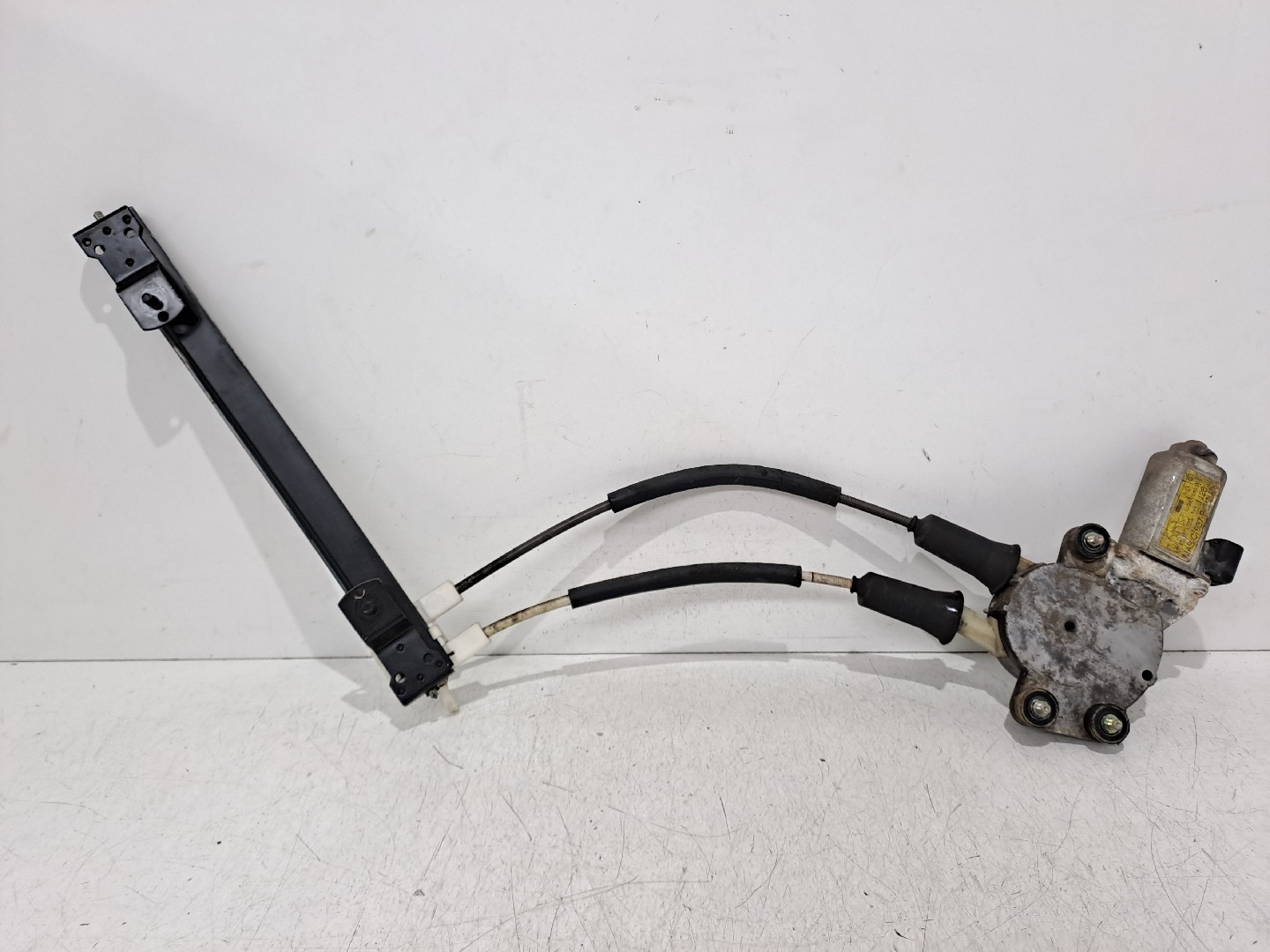 Elevador vidro trás esquerdo ALFA ROMEO 147 (937_) | 00 - 10