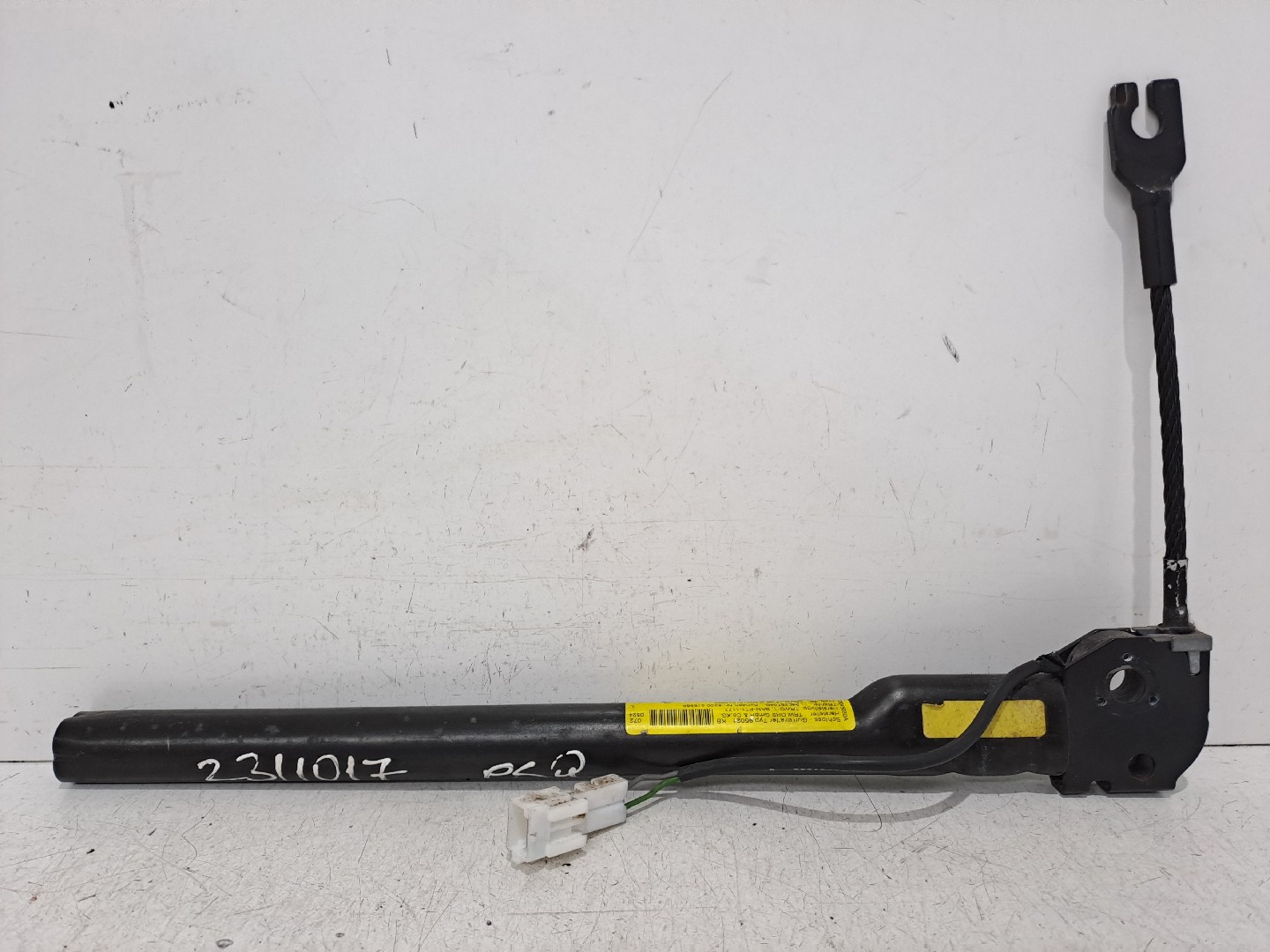 Pre-tensor frente esquerdo RENAULT MODUS / GRAND MODUS (F/JP0_) | 04 - 