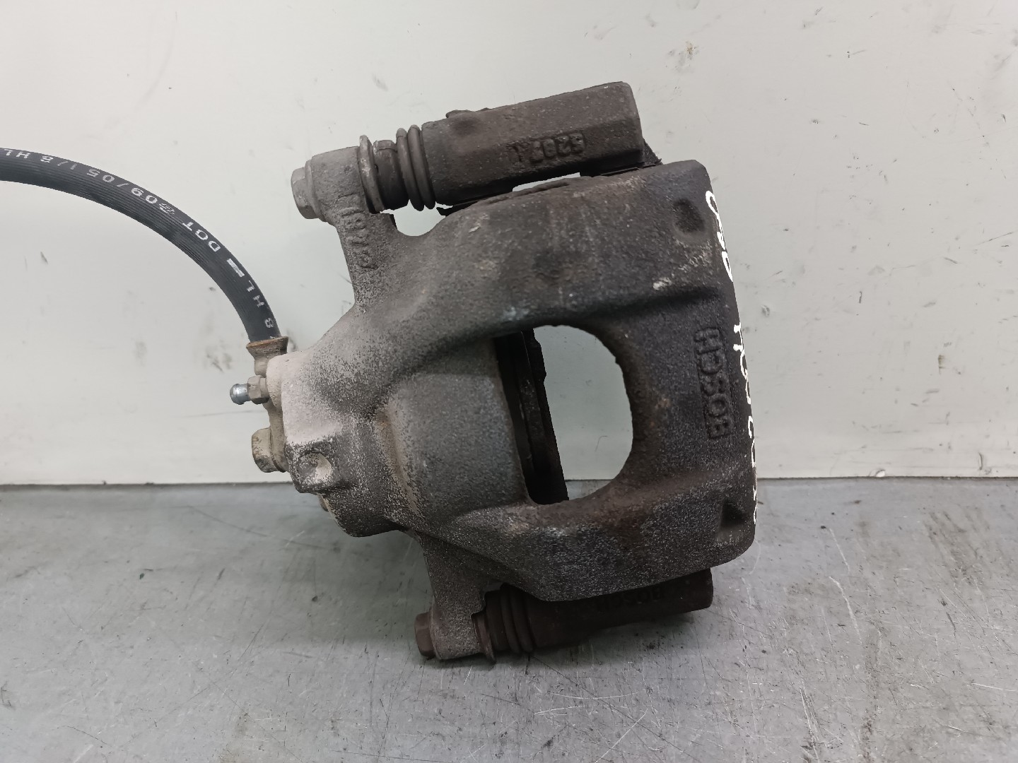 Left Front Brake Calliper CITROEN C1 (PM_, PN_) | 05 - 14