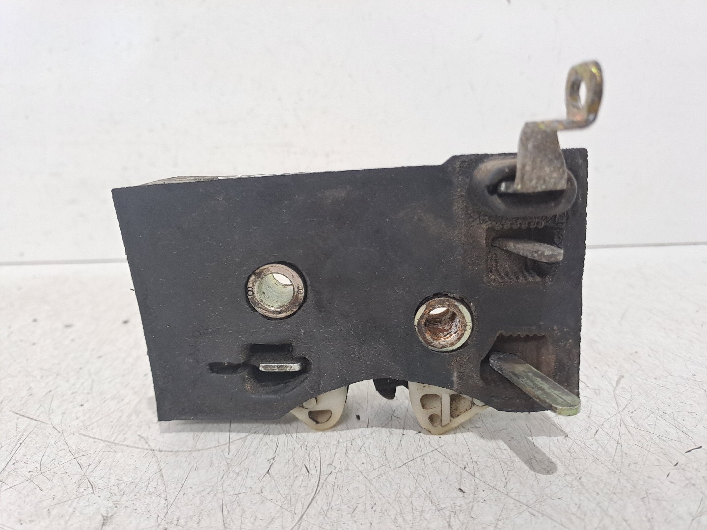 Fechadura frente direita AUDI 80 (89, 89Q, 8A, B3) | 86 - 91