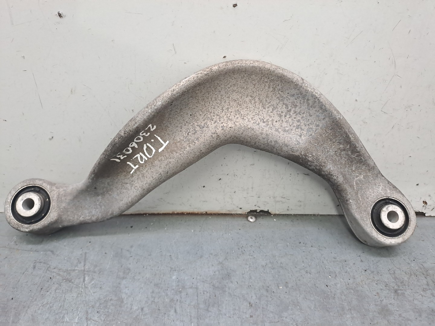 Right Rear Suspension Arm AUDI A4 Avant (8K5, B8) | 07 - 15