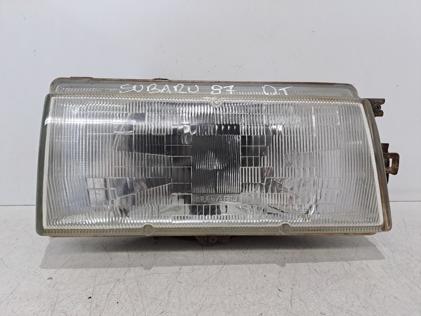 Right Headlight SUBARU LEONE III | 84 - 94