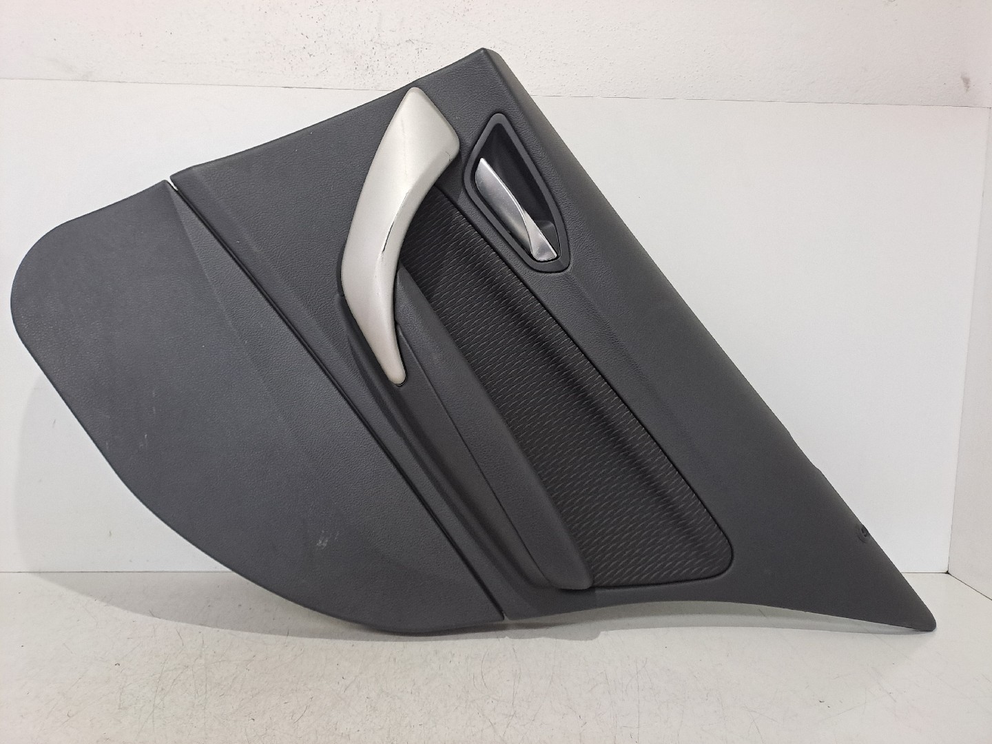 Forra da porta trás direita BMW 1 (F20) | 11 - 19
