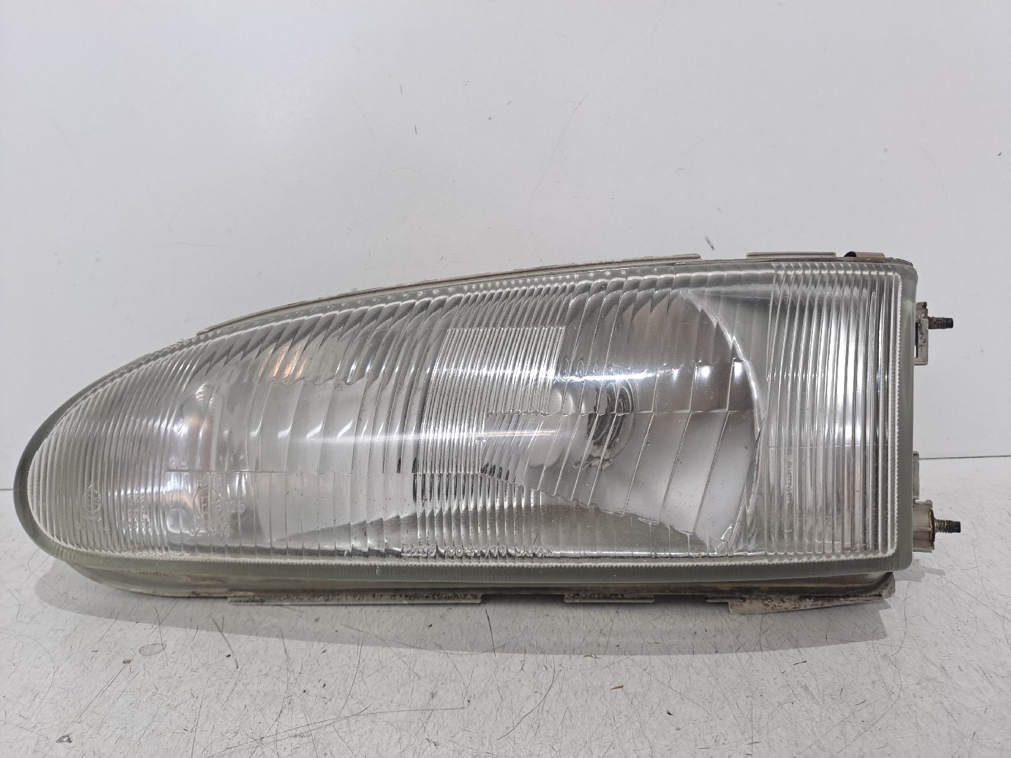 Optica esquerda MITSUBISHI COLT IV (CA_A) | 92 - 96