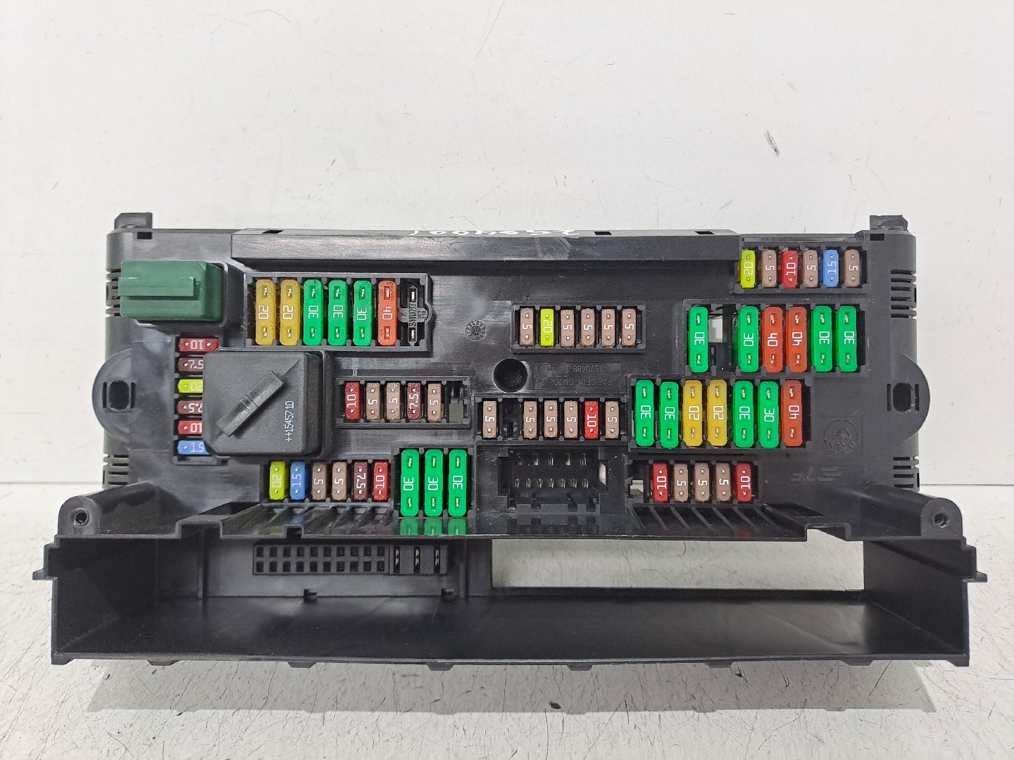 Fuse Relay Box BMW 5 Touring (F11) | 09 - 17