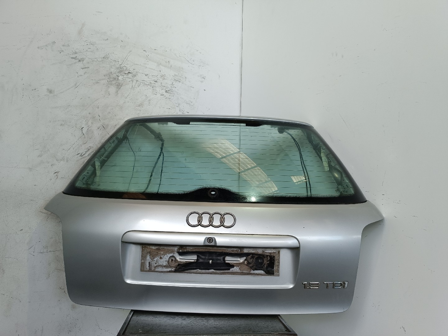 Tampa da Mala AUDI A4 Avant (8D5, B5) | 94 - 02
