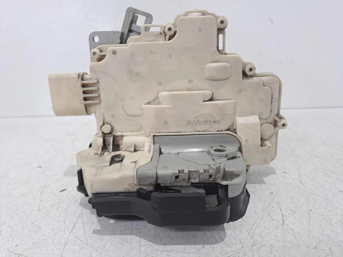 Rear Left Lock AUDI A6 Avant (4F5, C6) | 04 - 11