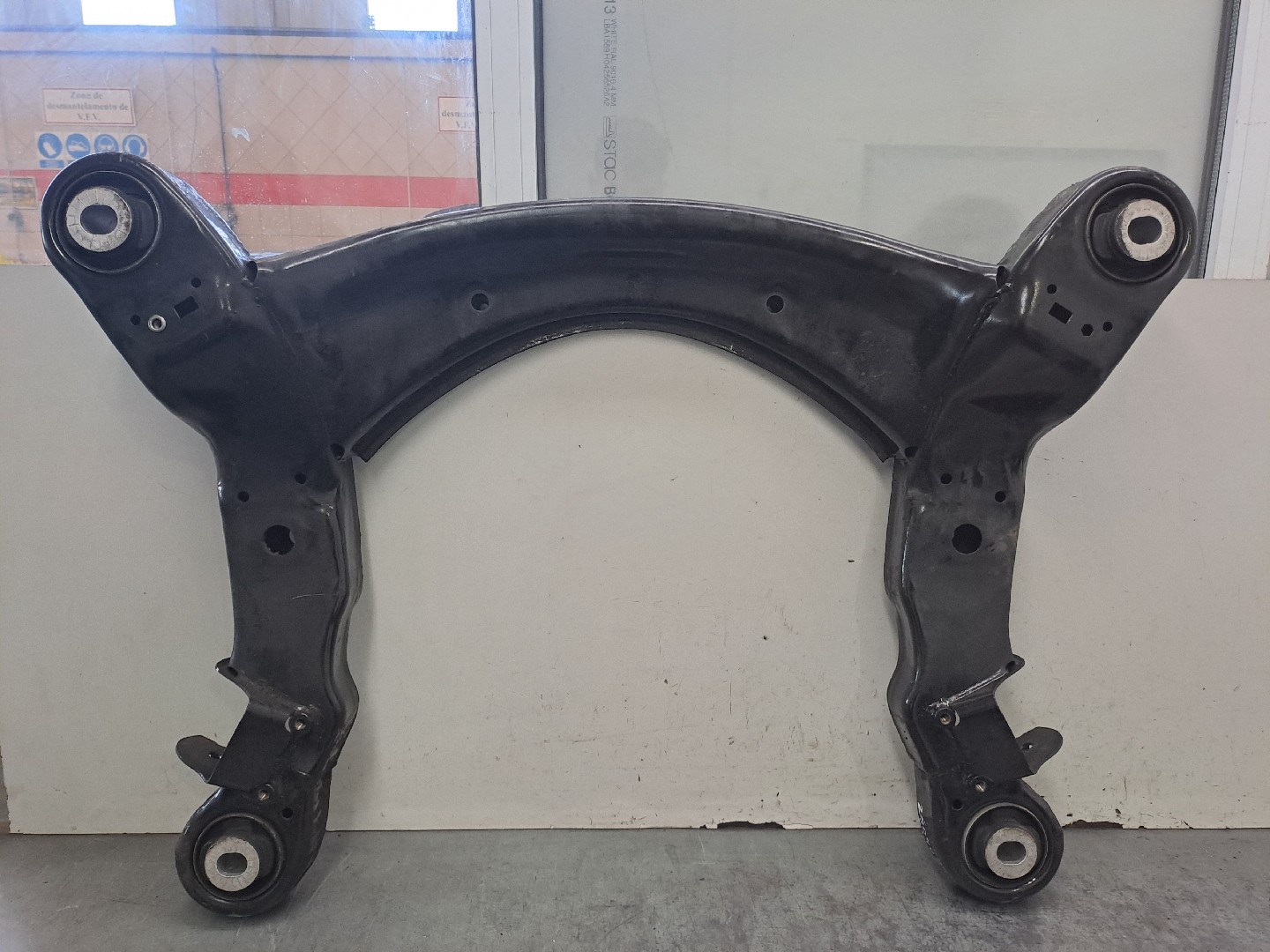 Charriot AUDI A6 Avant (4F5, C6) | 04 - 11
