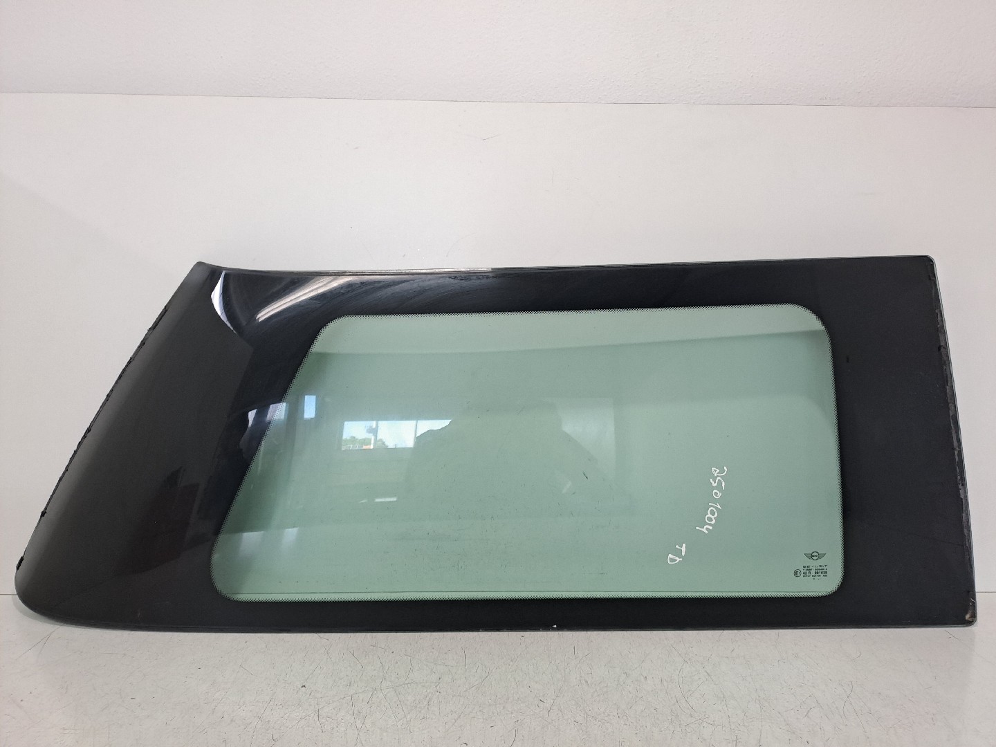 Rear Right Quarter Glass MINI MINI (R50, R53) | 01 - 06