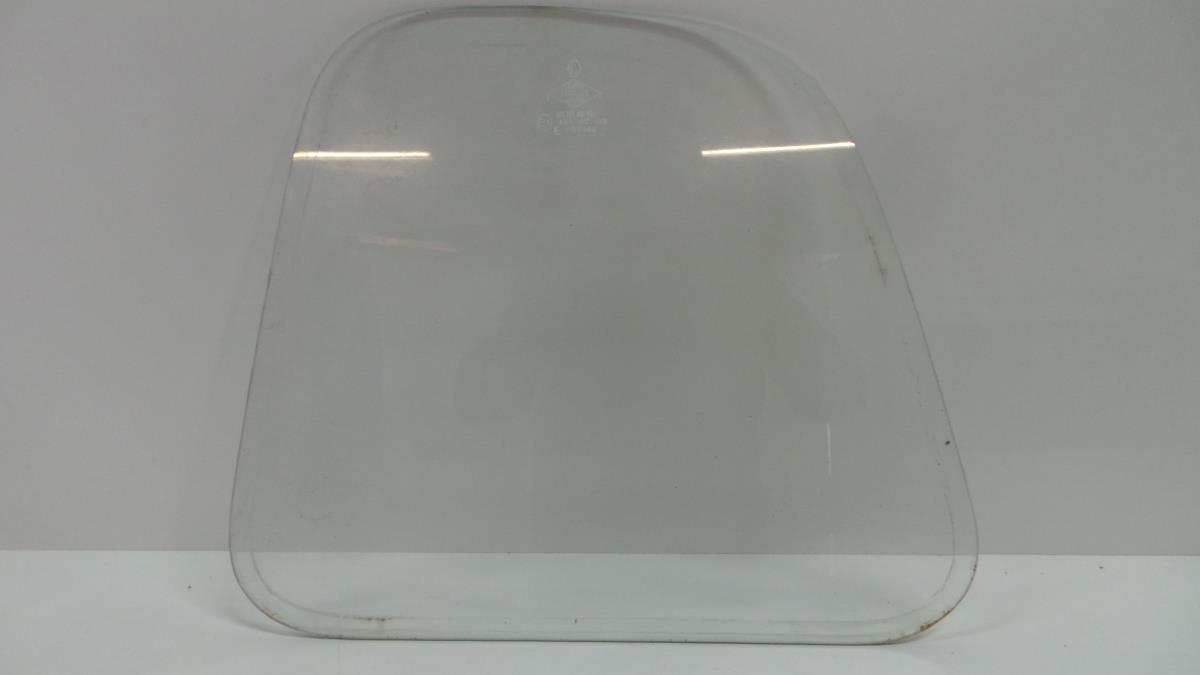 Rear Right Quarter Glass RENAULT 4 (112_) | 62 - 93