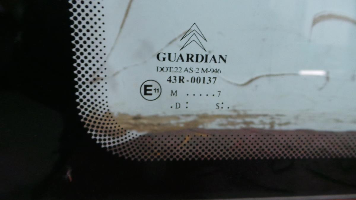Rear Left Quarter Glass CITROEN SAXO (S0, S1) | 96 - 04 Imagem-1