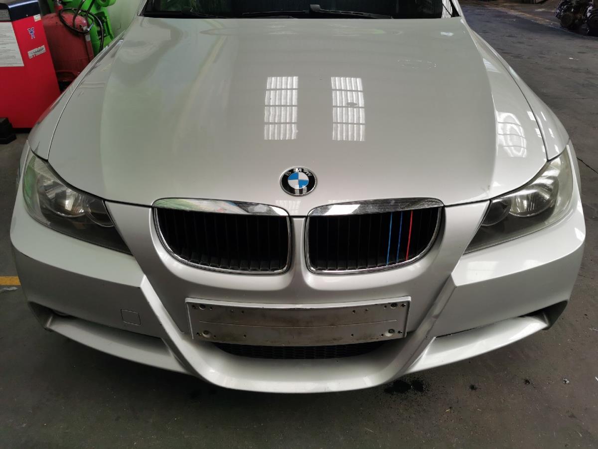Front Bumper BMW 3 (E90) | 04 - 12