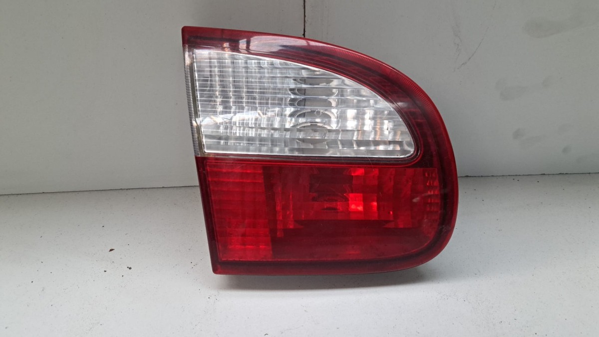Left Tailgate Light DAEWOO LANOS (KLAT) | 97 - 