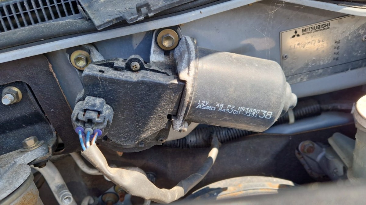 Motor limpa vidros frontal MITSUBISHI PAJERO III (V7_W, V6_W) | 99 - 07