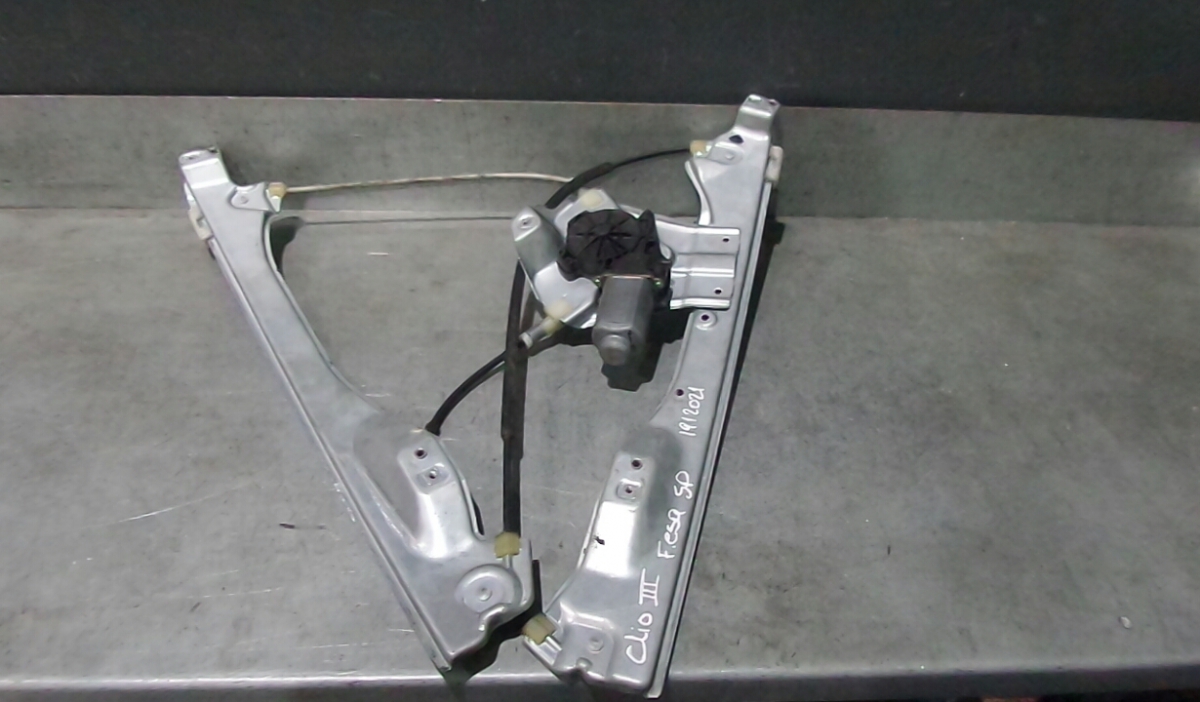 Elevador vidro frente esquerdo RENAULT CLIO III (BR0/1, CR0/1) | 05 - 