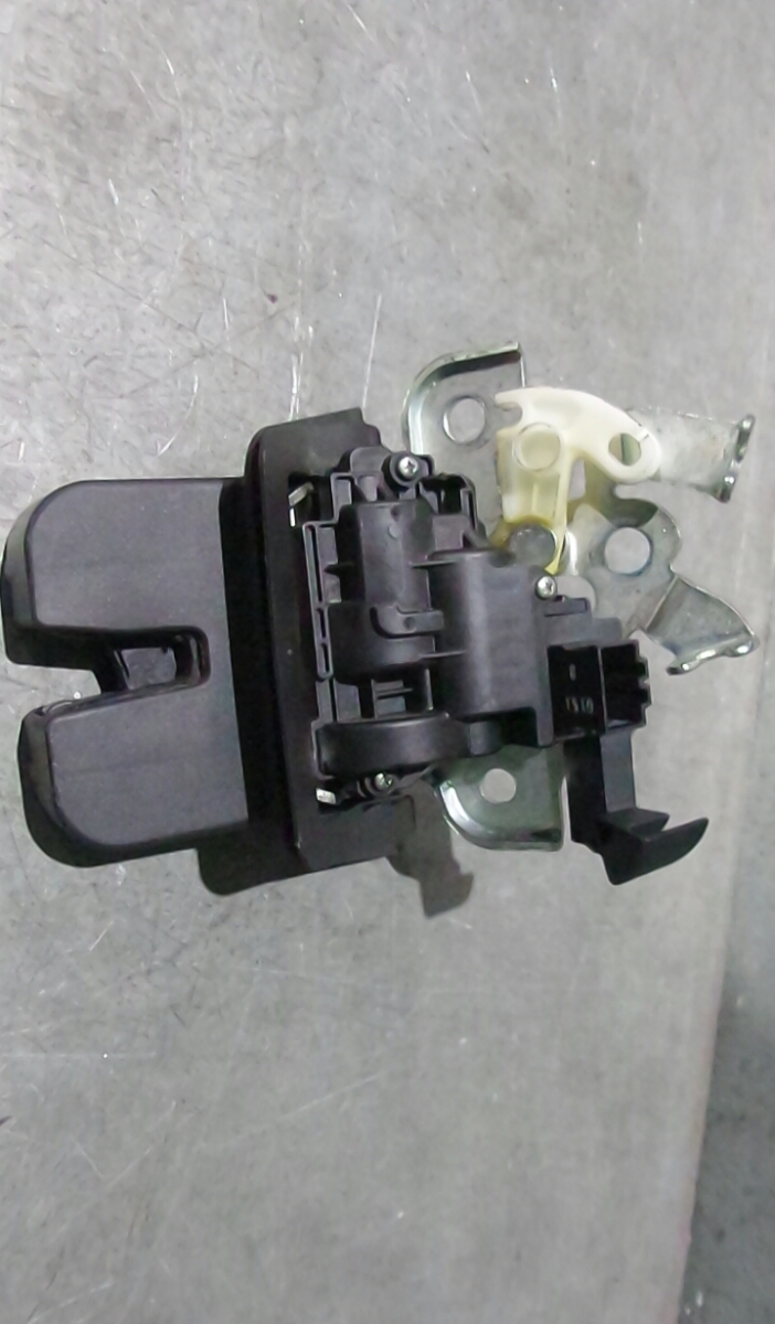 Tailgate Lock AUDI A4 Avant (8K5, B8) | 07 - 15 Imagem-1