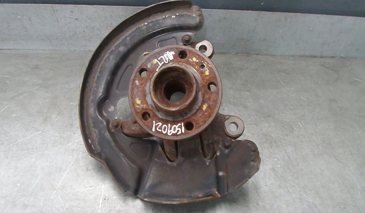 Right Front Steering Knuckle VOLVO S80 II (124) | 06 - 