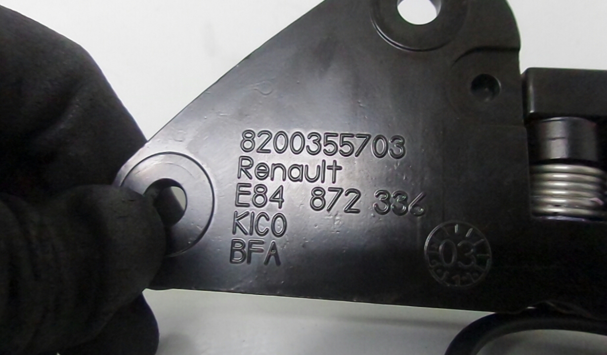 Tailgate Lock RENAULT MEGANE II Coupé-Cabriolet (EM0/1_) | 03 - 10 Imagem-2