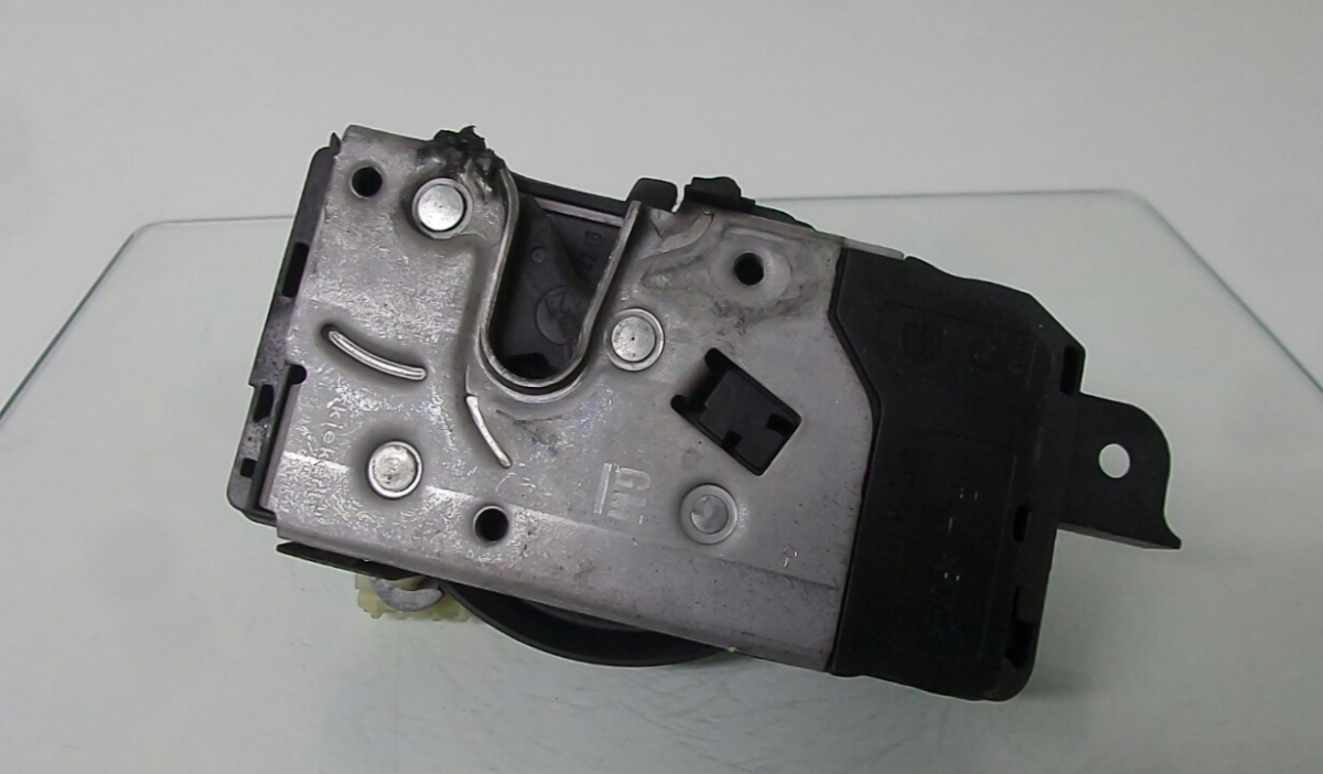 Right Front Lock OPEL ASTRA H Combi (A04) | 04 - 14