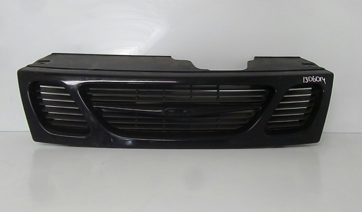 Front Grille SAAB 9-5 (YS3E) | 97 - 09