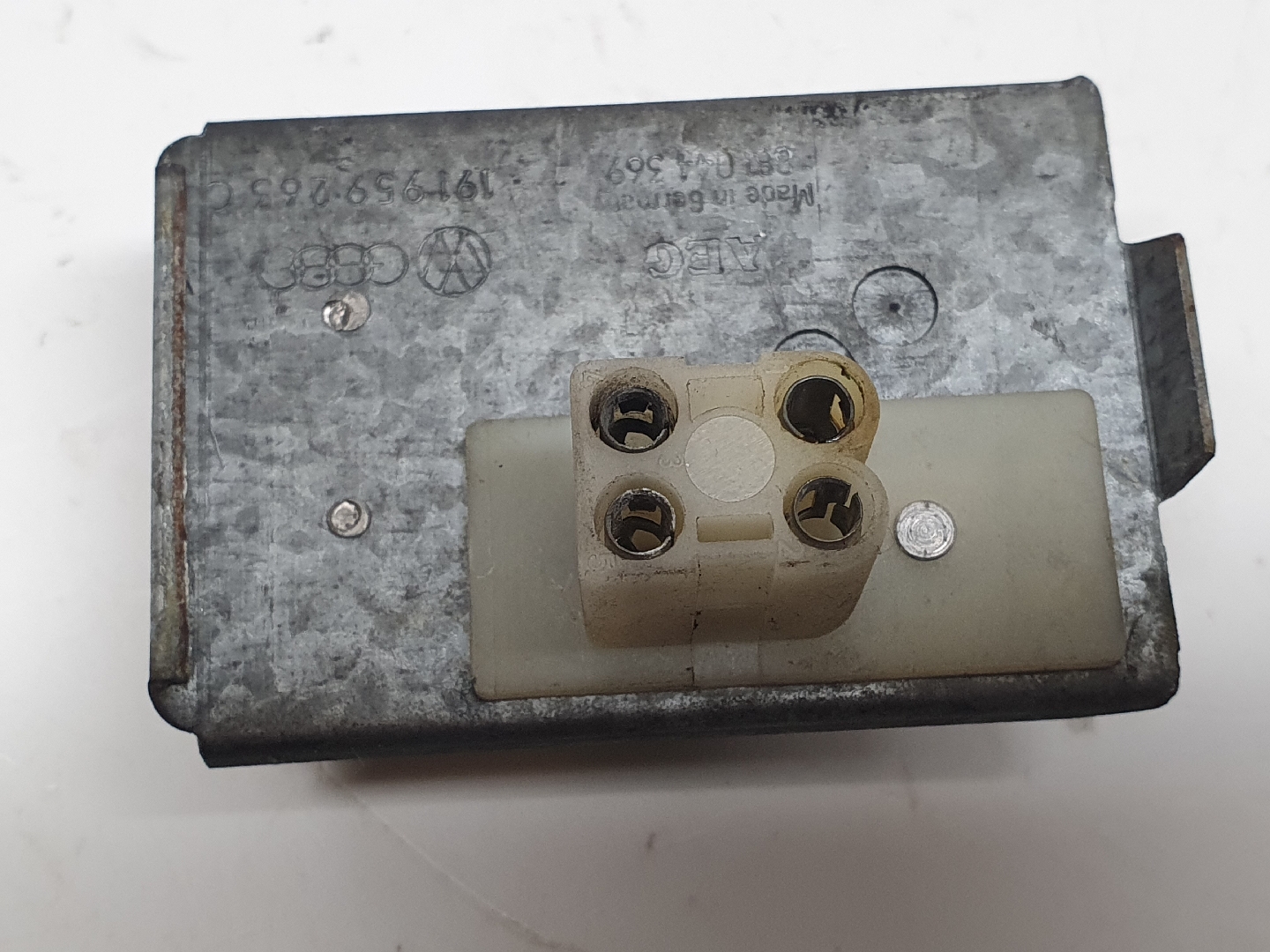 Resistencia Chaufagem VOLKSWAGEN GOLF II (19E, 1G1) | 83 - 92 Imagem-1 Resistencia Chaufagem VOLKSWAGEN GOLF II (19E, 1G1) | 83 - 92 Imagem-1
