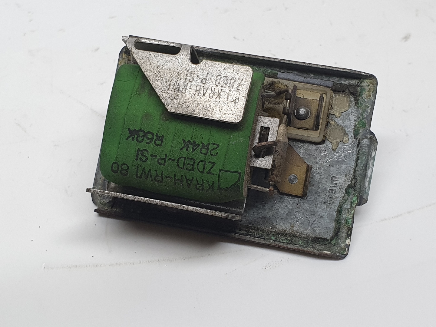 Resistencia Chaufagem VOLKSWAGEN GOLF II (19E, 1G1) | 83 - 92 Imagem-3 Resistencia Chaufagem VOLKSWAGEN GOLF II (19E, 1G1) | 83 - 92 Imagem-3
