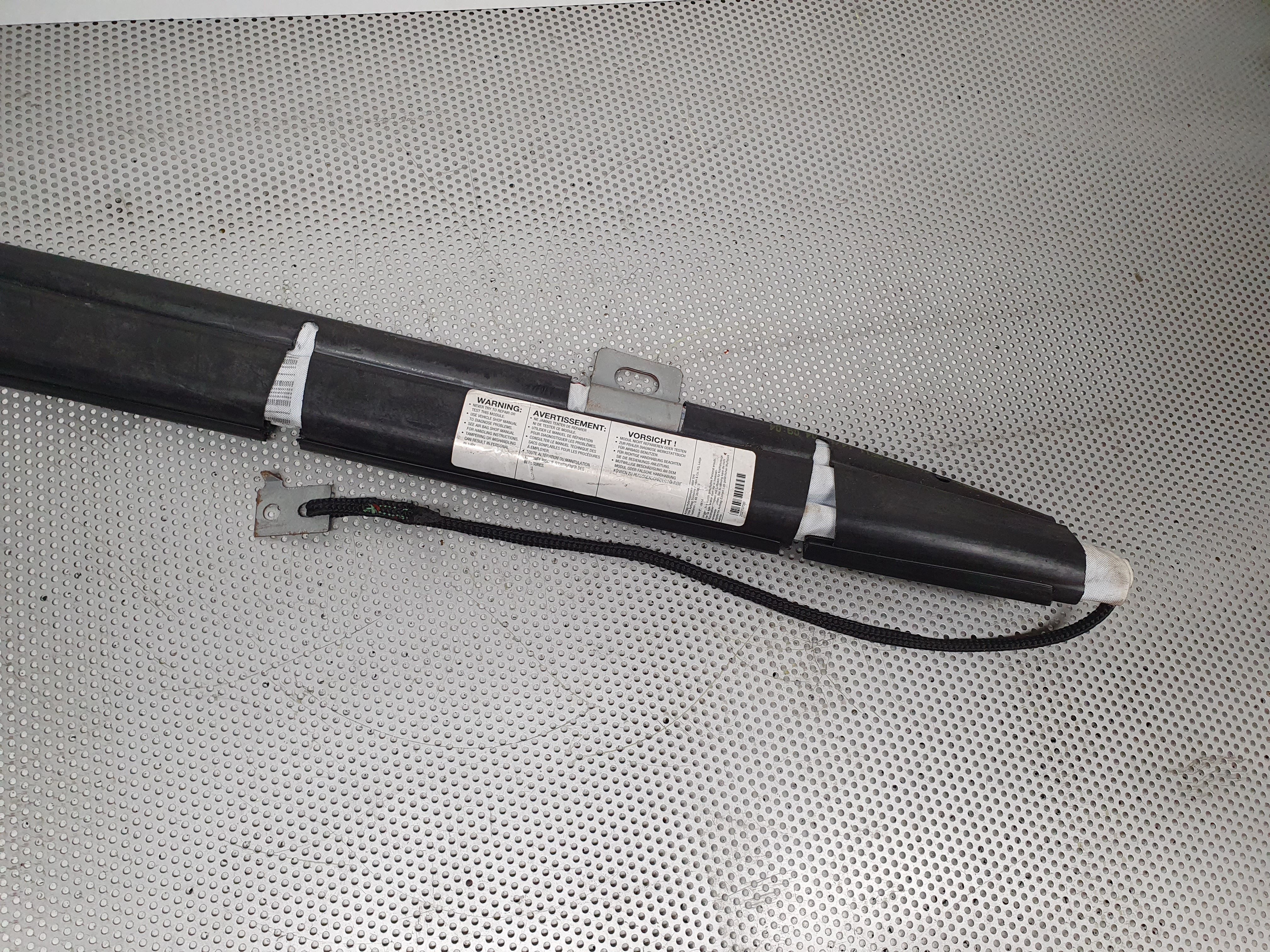 Airbag Cortina Esq JAGUAR XJ (X350, X358) | 03 - 09 Imagem-5 Airbag Cortina Esq JAGUAR XJ (X350, X358) | 03 - 09 Imagem-5