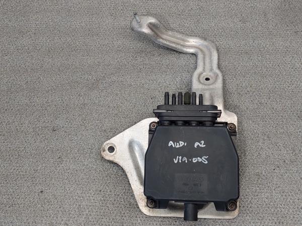 Centralina / Modulo Vacuo AUDI A2 (8Z0) | 00 - 05