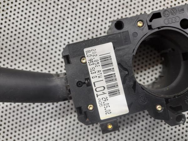 Comutador / Manete (Luzes/Piscas/Escovas/Fita) AUDI A2 (8Z0) | 00 - 05 Imagem-3 Comutador / Manete (Luzes/Piscas/Escovas/Fita) AUDI A2 (8Z0) | 00 - 05 Imagem-3