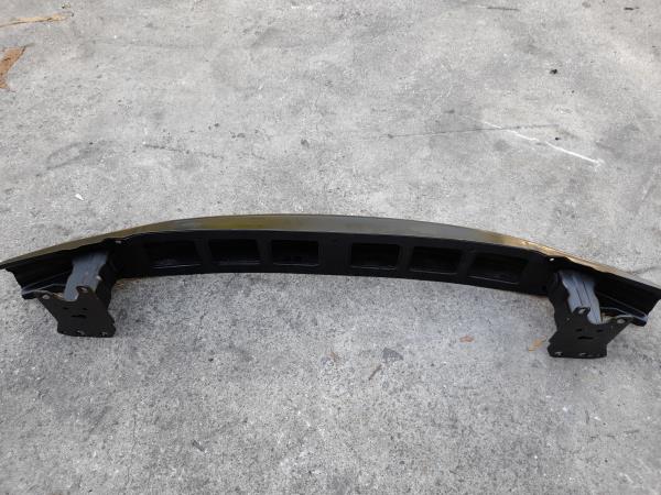 Reforço Para Choques Frente SKODA FABIA I (6Y2) | 99 - 08 Imagem-3 Reforço Para Choques Frente SKODA FABIA I (6Y2) | 99 - 08 Imagem-3