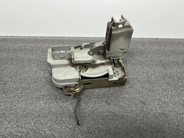 Fecho Porta Frente Dto PEUGEOT 307 SW (3H) | 02 - 09