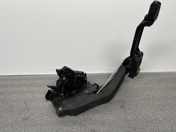 Fecho Porta Frente Esq FORD FOCUS Turnier (DNW) | 99 - 07