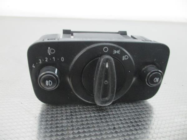 Comutador Luzes / Interrutor FORD FIESTA VI (CB1, CCN) | 08 - Imagem-1 Comutador Luzes / Interrutor FORD FIESTA VI (CB1, CCN) | 08 - Imagem-1