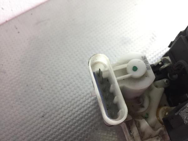 Fecho Porta Frente Esq FIAT DOBLO Veículo multiuso (119_, 223_) | 01 - Imagem-4 Fecho Porta Frente Esq FIAT DOBLO Veículo multiuso (119_, 223_) | 01 - Imagem-4