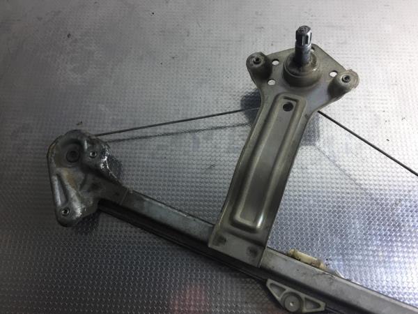 Elevador Tras Dto OPEL CORSA C (X01) | 00 - 09 Imagem-1 Elevador Tras Dto OPEL CORSA C (X01) | 00 - 09 Imagem-1