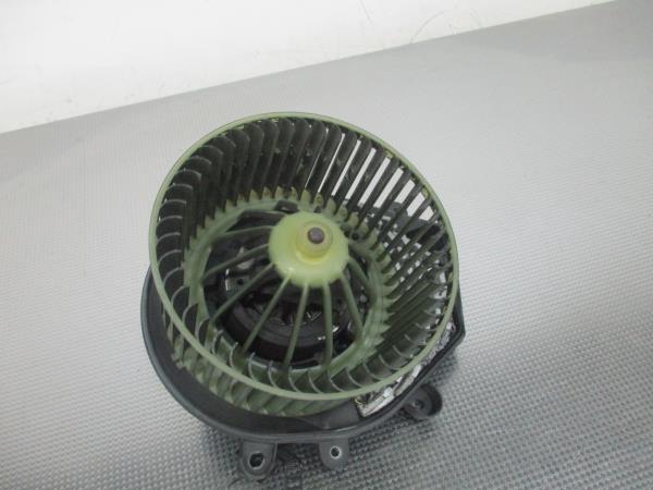 Motor Chaufagem AUDI A4 Avant (8D5, B5) | 94 - 02 Imagem-1 Motor Chaufagem AUDI A4 Avant (8D5, B5) | 94 - 02 Imagem-1