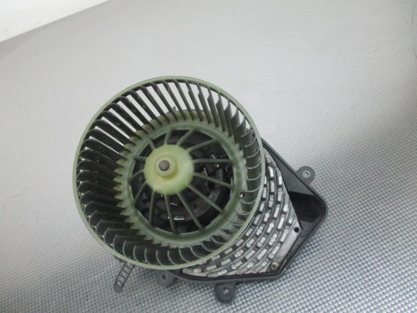 Motor Chaufagem AUDI A4 Avant (8D5, B5) | 94 - 02 Imagem-2 Motor Chaufagem AUDI A4 Avant (8D5, B5) | 94 - 02 Imagem-2