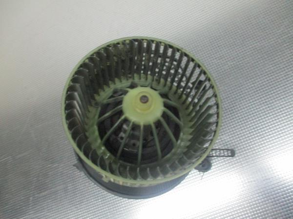 Motor Chaufagem AUDI A4 Avant (8D5, B5) | 94 - 02 Imagem-5 Motor Chaufagem AUDI A4 Avant (8D5, B5) | 94 - 02 Imagem-5