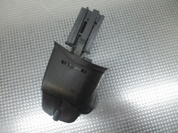 Comando Radio / Volante FORD FIESTA V Van | 02 - 10 Imagem-3 Comando Radio / Volante FORD FIESTA V Van | 02 - 10 Imagem-3