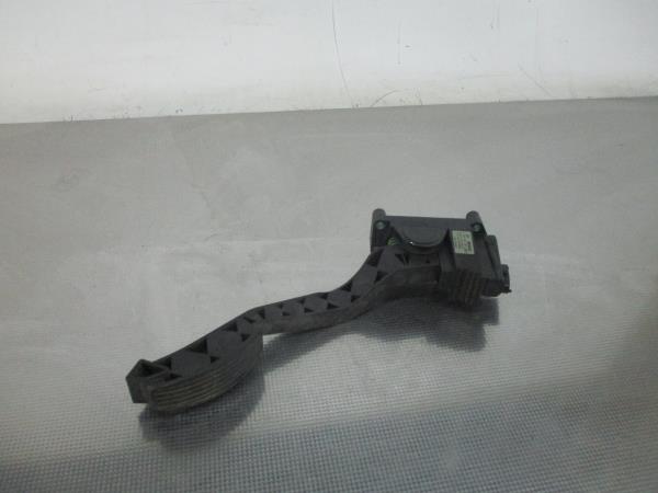 Pedal Acelerador Eletrico ALFA ROMEO GT (937_) | 03 - 10 Imagem-1 Pedal Acelerador Eletrico ALFA ROMEO GT (937_) | 03 - 10 Imagem-1