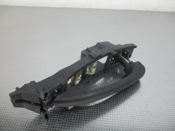 Puxador Exterior Tras Dto MERCEDES-BENZ C-CLASS (W203) | 00 - 07 Imagem-1 Puxador Exterior Tras Dto MERCEDES-BENZ C-CLASS (W203) | 00 - 07 Imagem-1