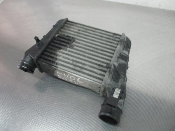 Radiador Intercooler AUDI A4 (8EC, B7) | 04 - 08 Imagem-2 Radiador Intercooler AUDI A4 (8EC, B7) | 04 - 08 Imagem-2