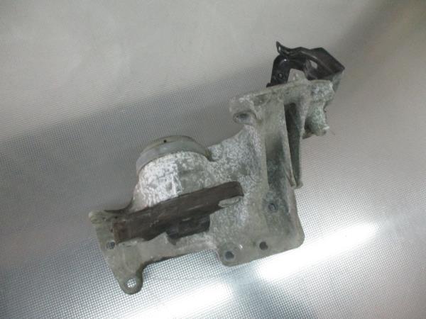 Apoio / Suporte Motor NISSAN QASHQAI / QASHQAI +2 I (J10, NJ10, JJ10E) | 06 - 14 Imagem-3 Apoio / Suporte Motor NISSAN QASHQAI / QASHQAI +2 I (J10, NJ10, JJ10E) | 06 - 14 Imagem-3