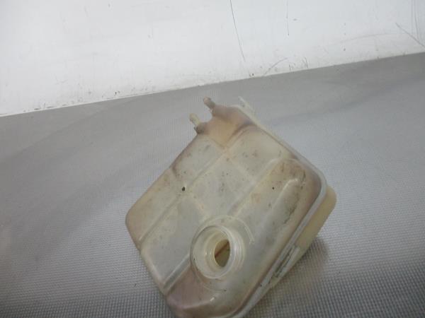 Vaso Expansao / Radiador FORD TRANSIT CONNECT (P65_, P70_, P80_) | 02 - Imagem-1 Vaso Expansao / Radiador FORD TRANSIT CONNECT (P65_, P70_, P80_) | 02 - Imagem-1