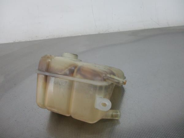 Vaso Expansao / Radiador FORD TRANSIT CONNECT (P65_, P70_, P80_) | 02 - Imagem-4 Vaso Expansao / Radiador FORD TRANSIT CONNECT (P65_, P70_, P80_) | 02 - Imagem-4