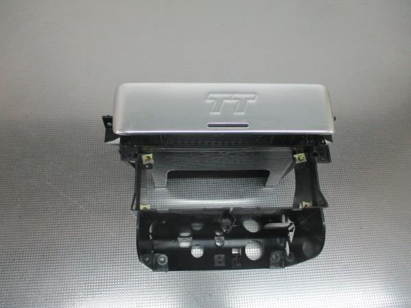 Moldura / Estrutura Consola Central / Rádio AUDI TT (8N3) | 98 - 06 Imagem-1 Moldura / Estrutura Consola Central / Rádio AUDI TT (8N3) | 98 - 06 Imagem-1