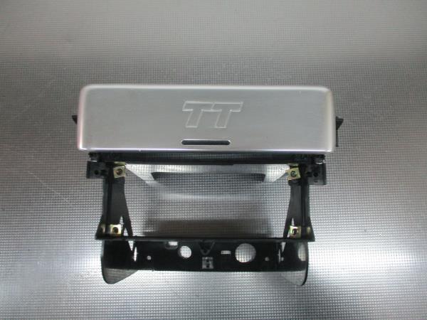 Moldura / Estrutura Consola Central / Rádio AUDI TT (8N3) | 98 - 06 Imagem-3 Moldura / Estrutura Consola Central / Rádio AUDI TT (8N3) | 98 - 06 Imagem-3