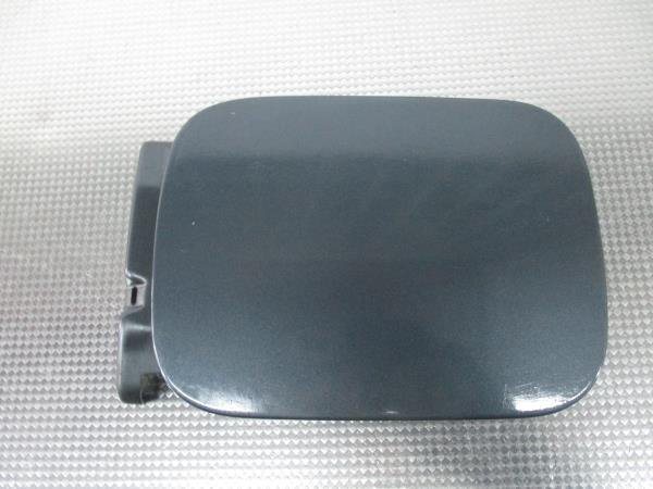 Tampa / Tampao Combustivel SEAT IBIZA II (6K1) | 93 - 02 Imagem-3 Tampa / Tampao Combustivel SEAT IBIZA II (6K1) | 93 - 02 Imagem-3