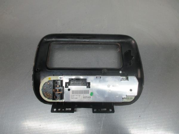 Comando Chaufagem CHRYSLER GRAND VOYAGER | 97 - 11 Imagem-2 Comando Chaufagem CHRYSLER GRAND VOYAGER | 97 - 11 Imagem-2