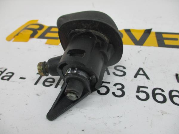 Fecho Tampa Mala SEAT IBIZA III (6K1) | 99 - 02 Imagem-3 Fecho Tampa Mala SEAT IBIZA III (6K1) | 99 - 02 Imagem-3
